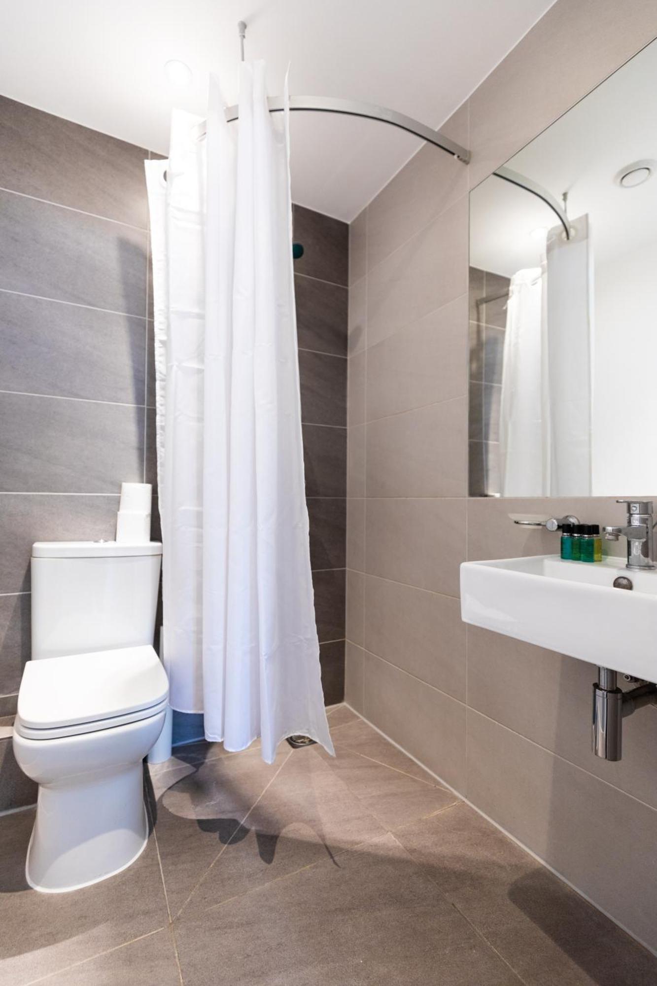 Clarges- Hsk Suites London Exteriör bild