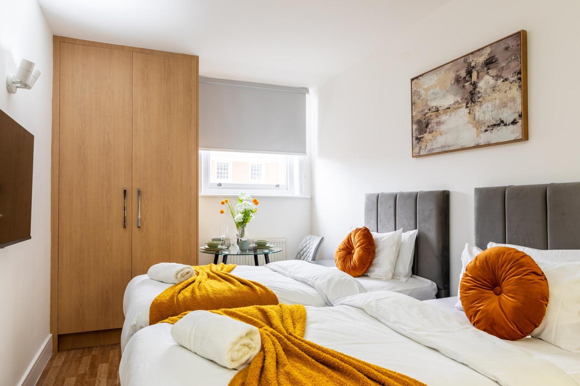 Clarges- Hsk Suites London Exteriör bild
