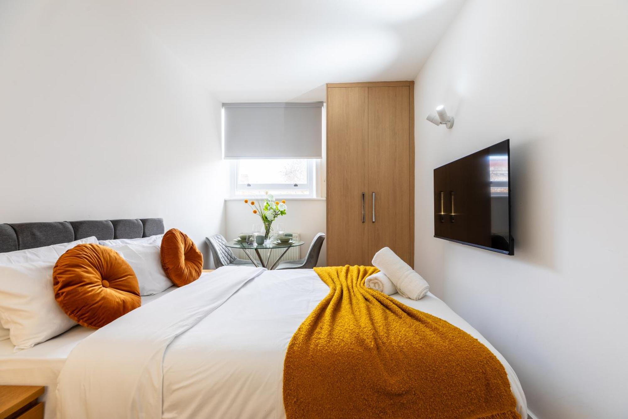 Clarges- Hsk Suites London Exteriör bild